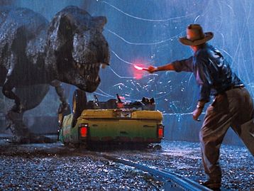 Cientista usa evolução reversa e dá ''perna de dinossauro'' para galinhas