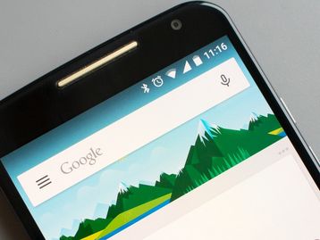 Google Now recomenda download pirata de Deadpool a usuário