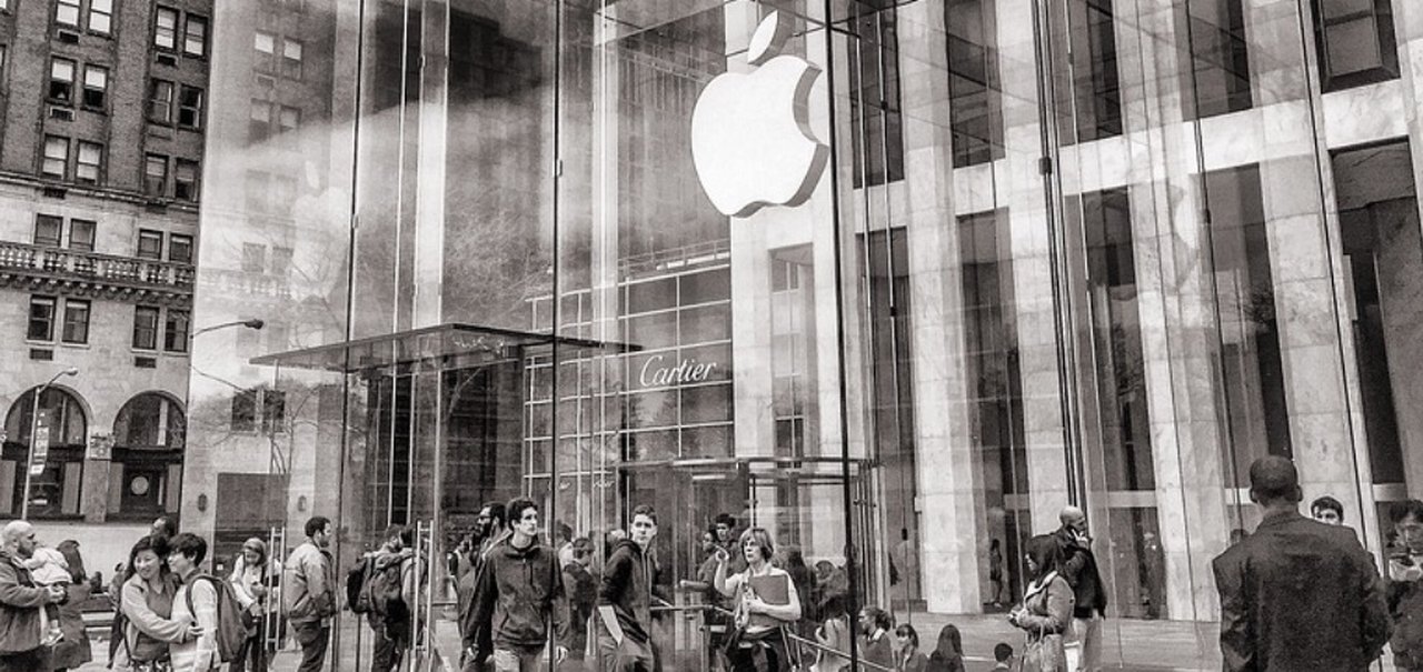 'Jesus' é preso por se recusar em sair da Apple Store