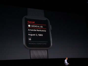 Para emergências, Apple Watch agora funciona como botão SOS