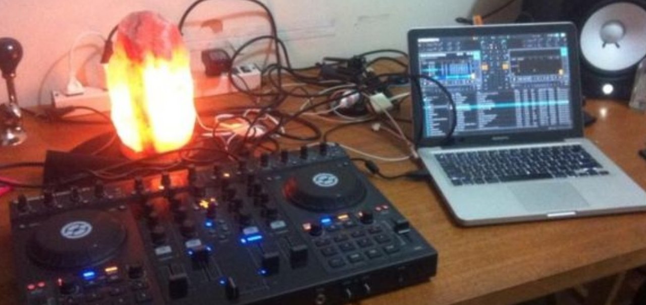 DJ engana ladrão e 'rouba' seu próprio notebook de volta