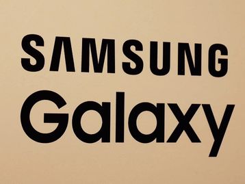 Ouro! Galaxy TabPro S Gold Edition é aposta da Samsung contra Surface Pro 4