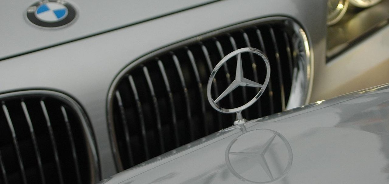 Na briga pelo topo do luxo, a Mercedes está levando a melhor sobre a BMW