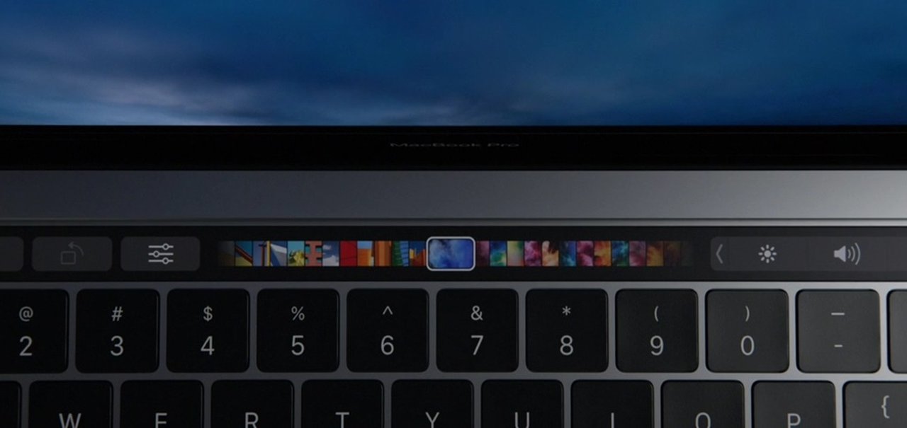 Aparentemente, a Touch Bar do MacBook Pro é fabricada pela Samsung