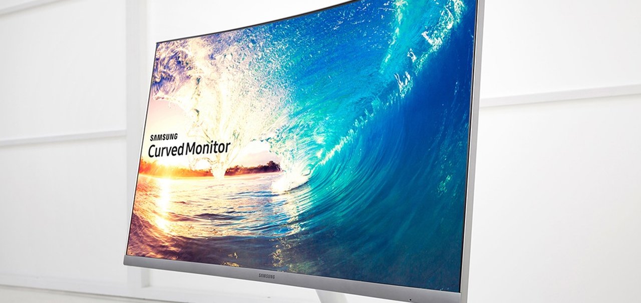 Samsung lança no Brasil monitor com a maior curvatura do mercado