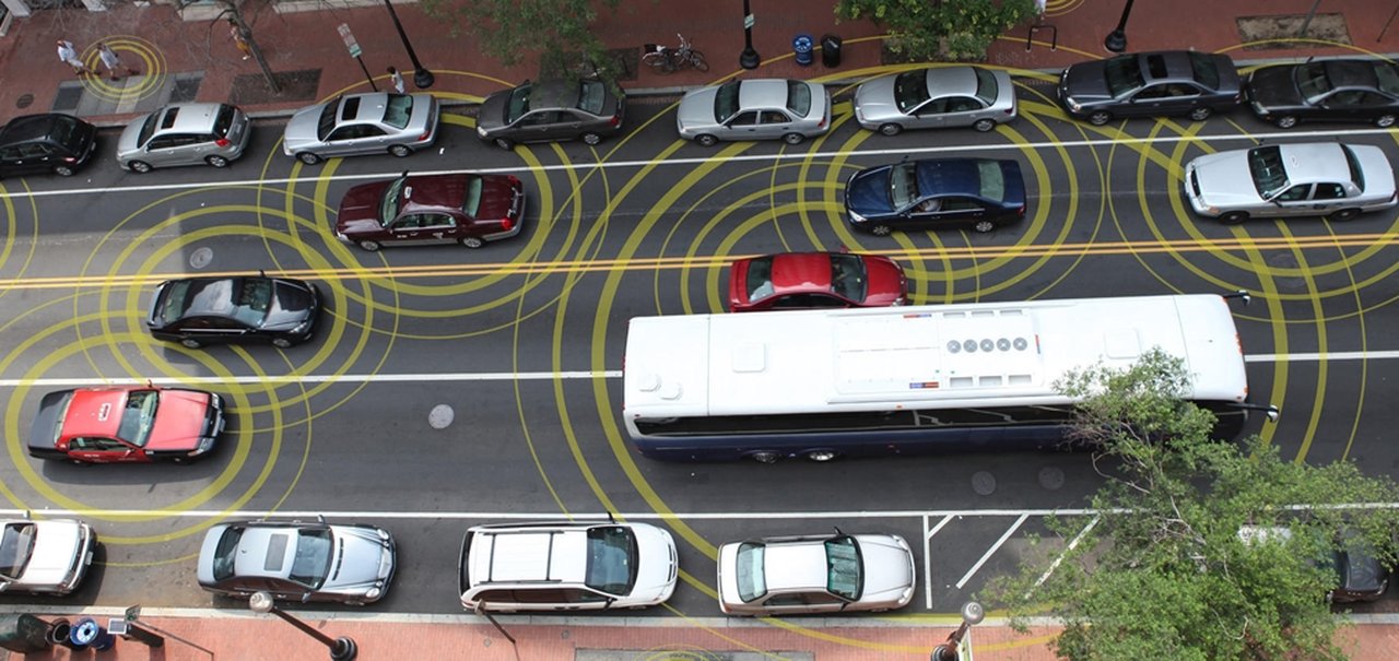 Sistema de comunicação entre carros pode ser obrigatório nos EUA