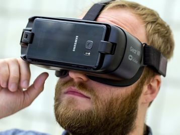 Já é possível transmitir a jogatina virtual do Samsung Gear VR no Facebook