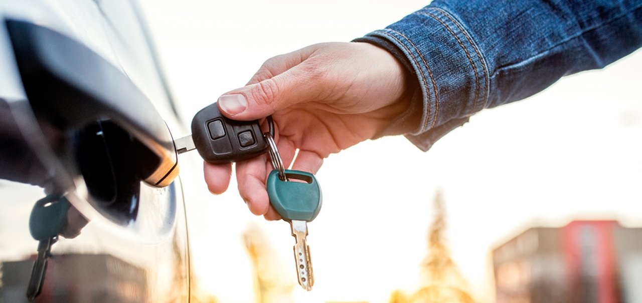 Jovens que usam serviços de caronas reavaliam necessidade de ter carro