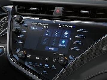 Pinguim no carro: Toyota vai usar Linux em sistema de infotainment do Camry