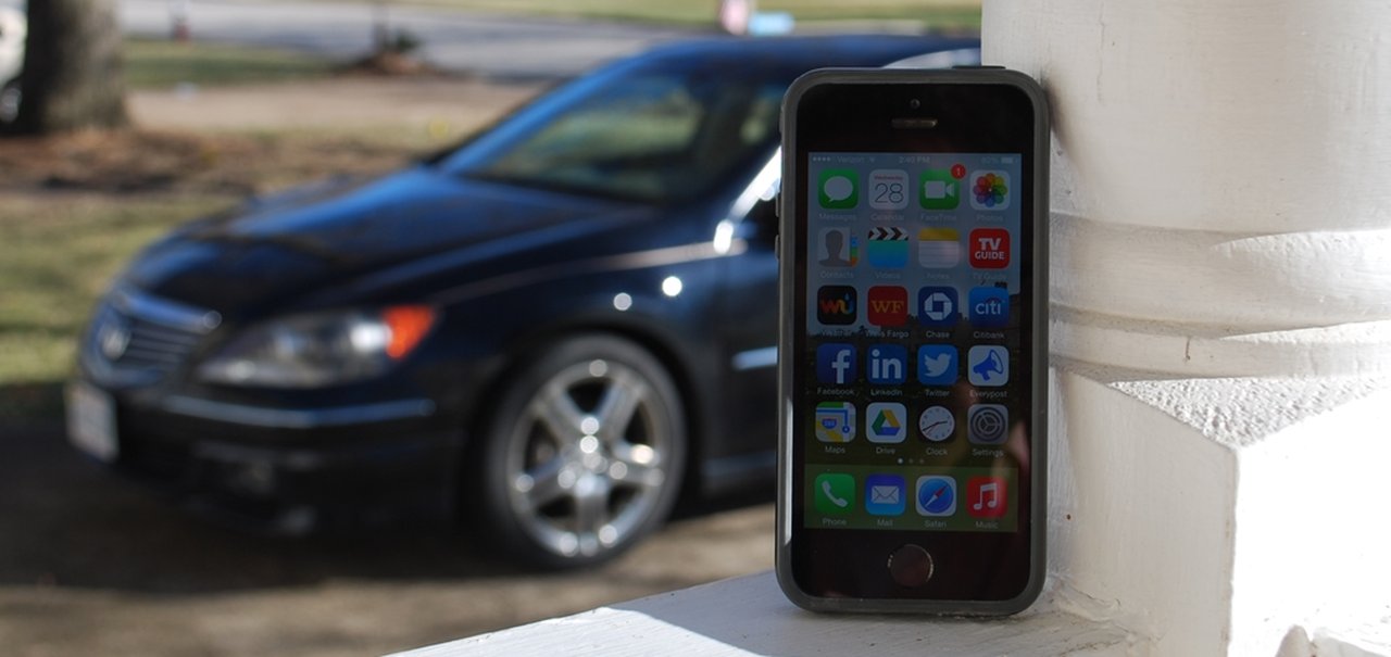 Homem consegue ter acesso por meio do smartphone a seu antigo carro vendido