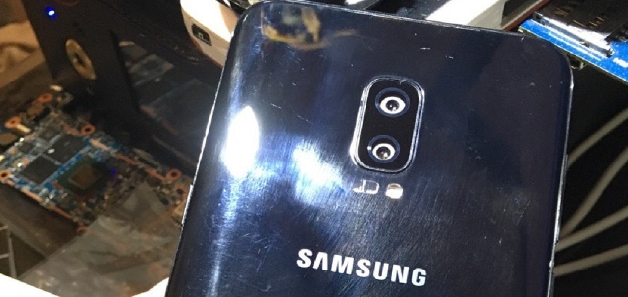 Vaza imagem de Samsung Galaxy S8 com sistema de câmera dupla 