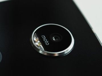 Moto Z2 aparece em benchmark e tem possíveis especificações reveladas
