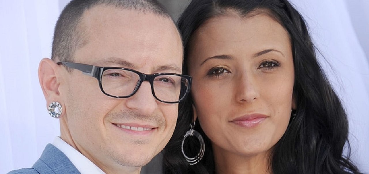 Hacker invade conta de esposa de Chester Bennington, do Linkin Park