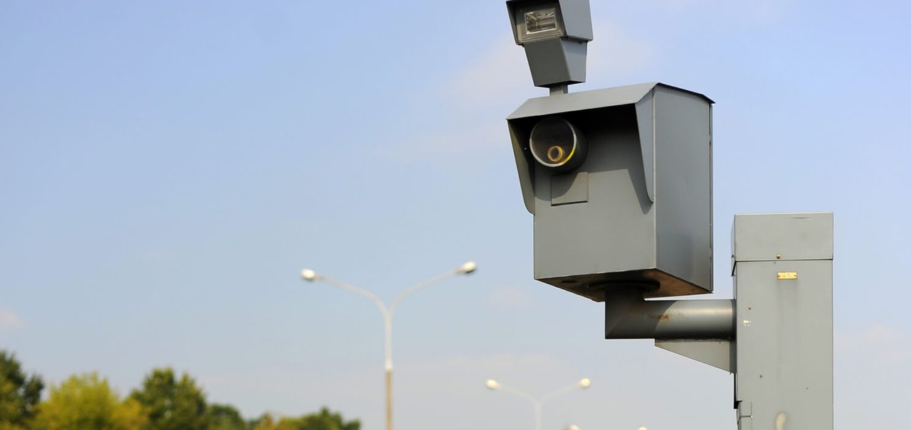 Adeus placas? Câmeras de trânsito do futuro identificarão carros e pessoas