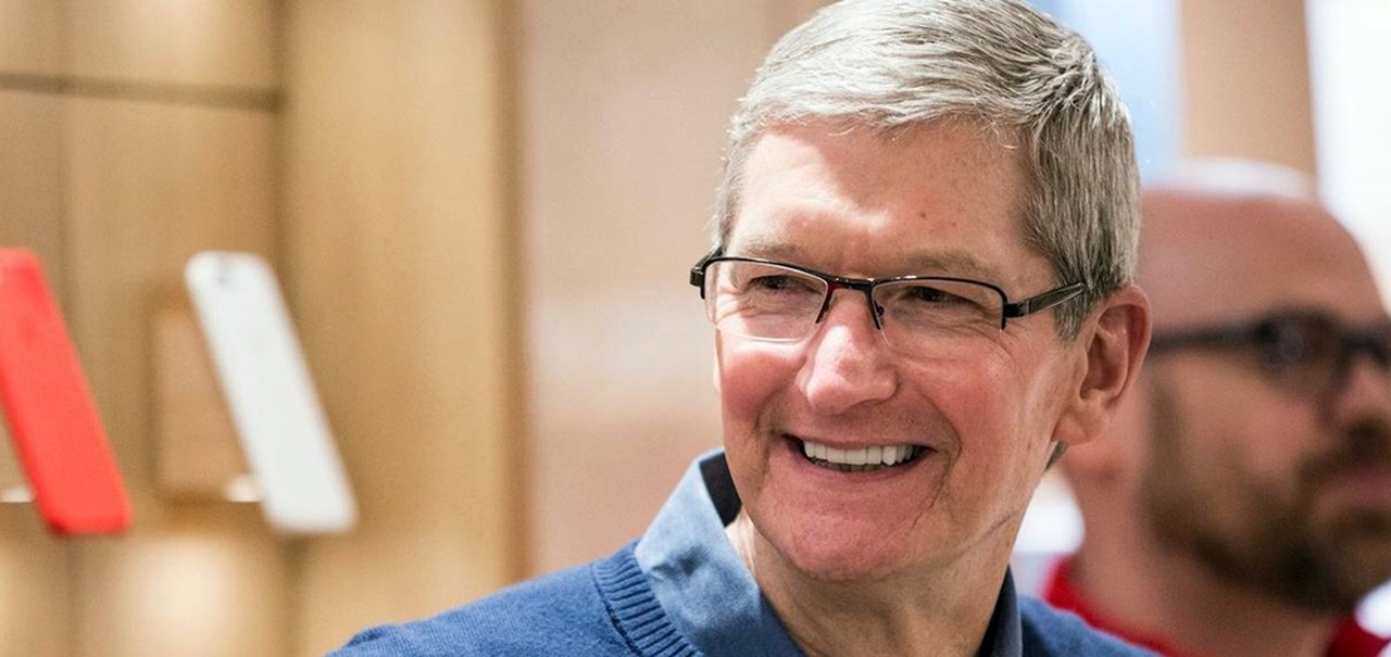 Melhor que Jobs? Tim Cook ganha bônus milionário por desempenho da Apple