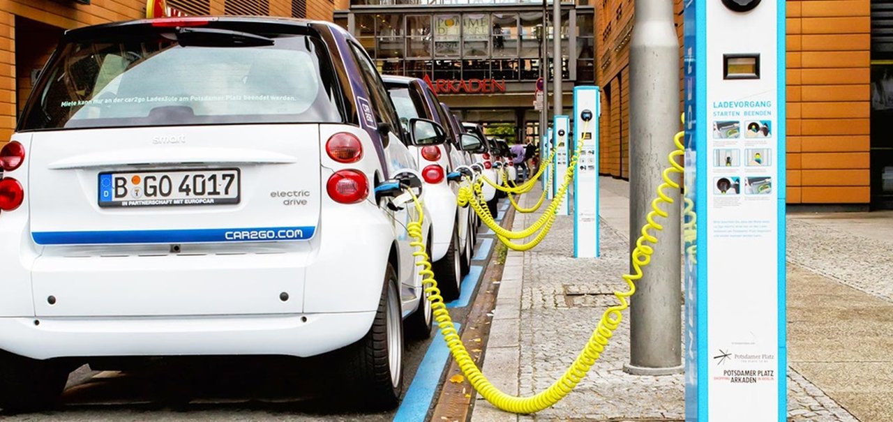 Carros elétricos estão mais caros, mas ainda compensam o investimento