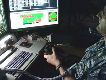 Marinha dos EUA vai usar controles de Xbox 360 em periscópios