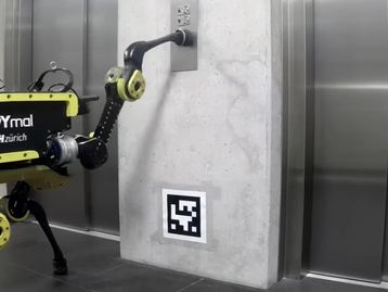 Robô pensado para ajudar em resgates já consegue chamar elevador sozinho