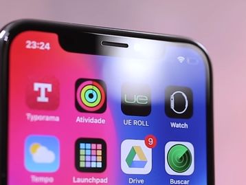 Atraso na produção do iPhone X derrubou lucro trimestral da Foxconn em 40%
