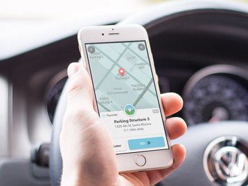 'OK Waze' permite comandos de voz no app que agora tem modo para motos