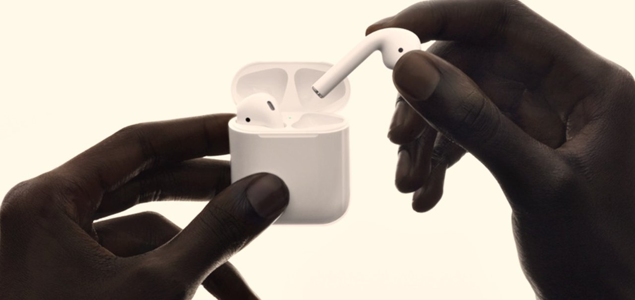 Novos AirPods devem vir com o sucessor do iPhone X em 2018, diz analista