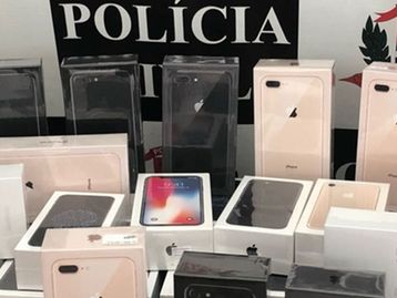 Lojista é detida com 51 iPhones sem nota fiscal