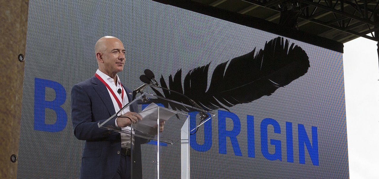 Jeff Bezos reforça seu desejo em tornar as viagens espaciais mais baratas