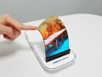 Smartphone dobrável da Samsung vai ficar para o futuro próximo