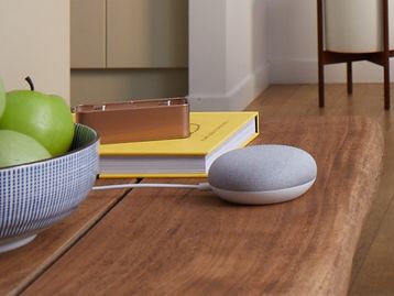 Google Home mini começa a sincronizar alto-falantes da casa via Bluetooth