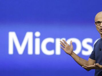 Satya Nadella, CEO da Microsoft, diz que robôs não tomarão nossos empregos