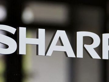 Sharp compra a divisão de laptops da Toshiba para lançar nova marca