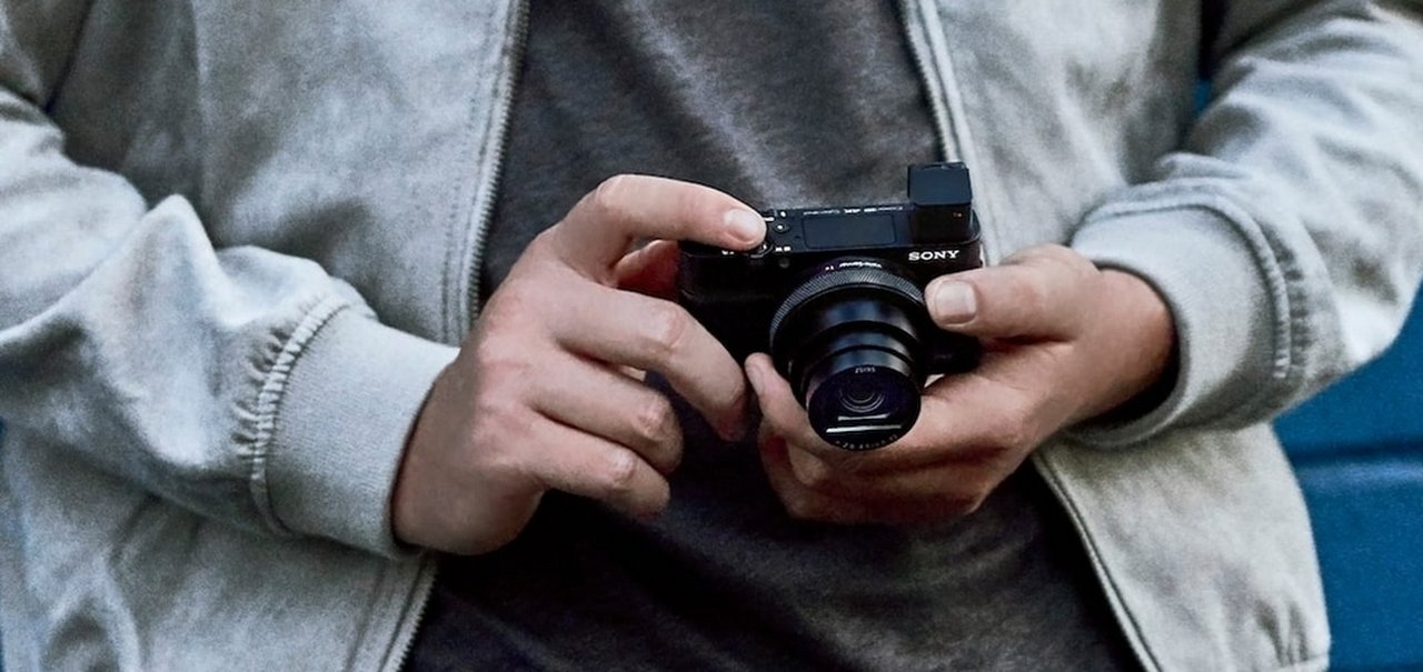 Sony apresenta a câmera compacta RX100 VI com zoom óptico de 8x