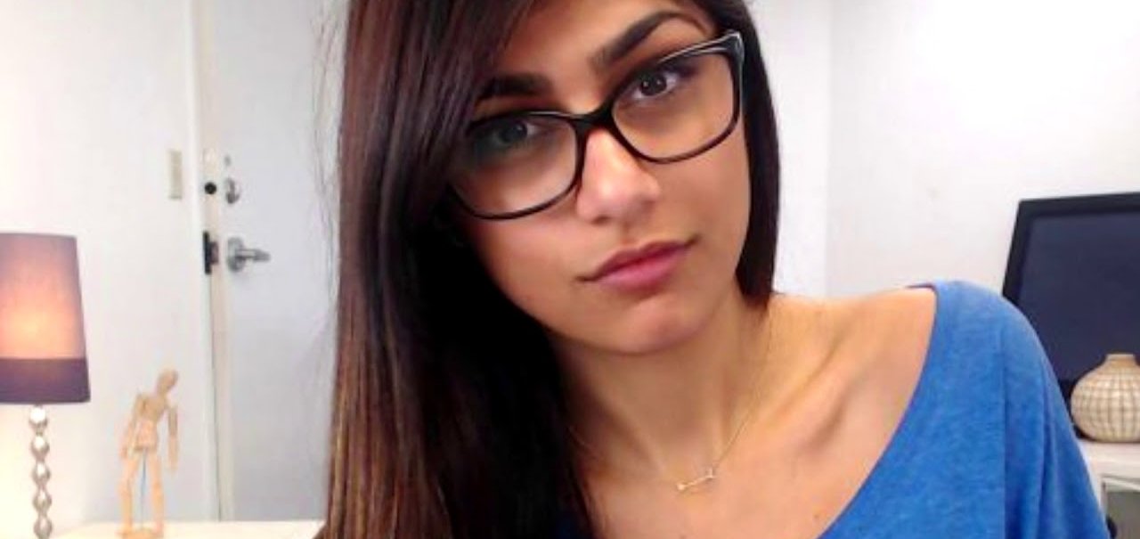 Perfil falso de Mia Khalifa já infectou milhares de celulares