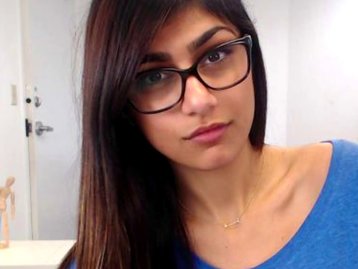 Perfil falso de Mia Khalifa já infectou milhares de celulares 