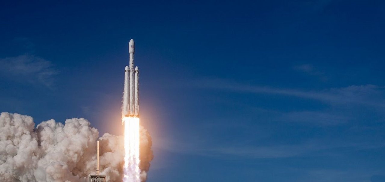 Falcon Heavy da SpaceX ganha licitação para lançar satélite militar dos EUA