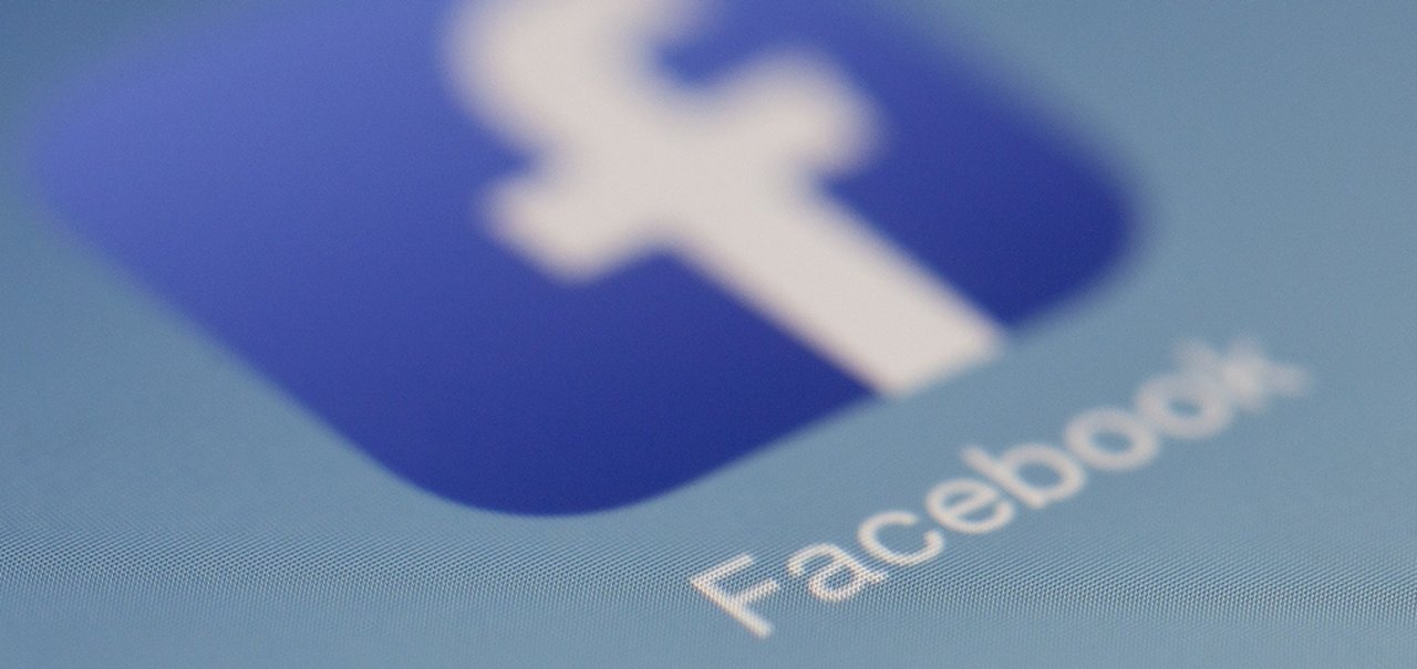 Reação do avião no Facebook era apenas um bug