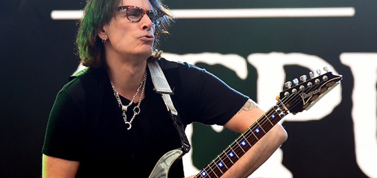 Surge vídeo com gravação de Steve Vai para a trilha sonora de Halo 2