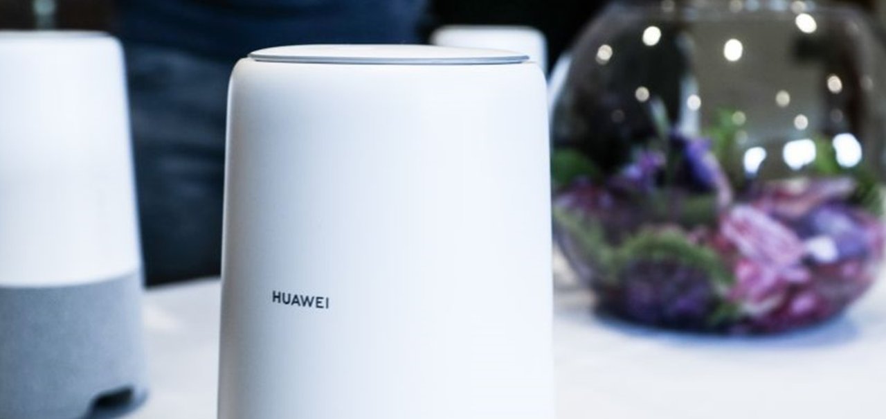 Huawei anuncia o AI Cube, smart speaker com roteador 4G