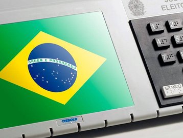 Bolsonaro e Ciro Gomes são os candidatos à presidência mais lidos na web