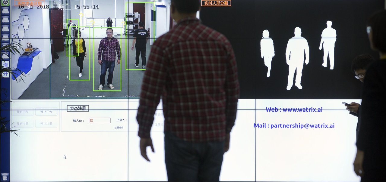 Sistema de segurança na China identifica pessoas pela maneira como andam