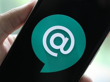 Google libera respostas automáticas Smart Replies para o novo Hangouts Chat