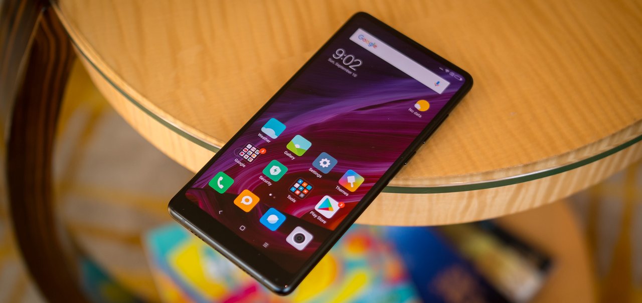 Xiaomi Mi Mix 2 vendido no Brasil está com um dos menores preços do ano