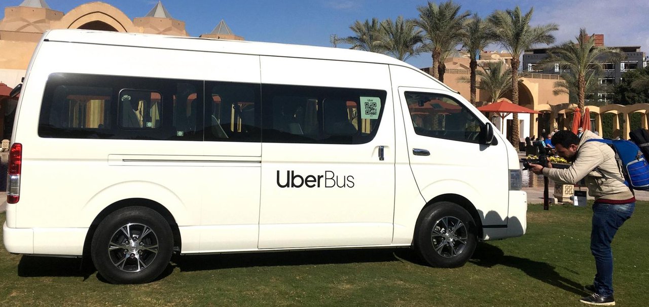 Uber Bus: serviço de carona paga que leva até 20 pessoas é lançado no Egito