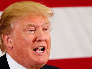Trump deve banir operadoras dos EUA de usarem equipamentos chineses