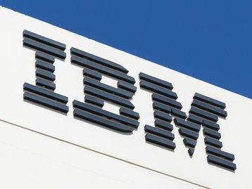 Rede de blockchain da IBM para transações começa a funcionar em 72 países