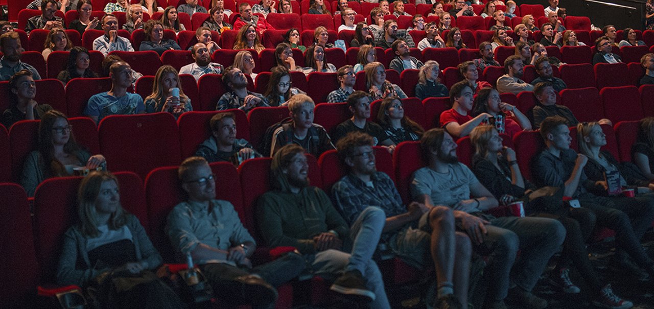 Startup quer dar ingresso de cinema em troca de visualização de anúncios