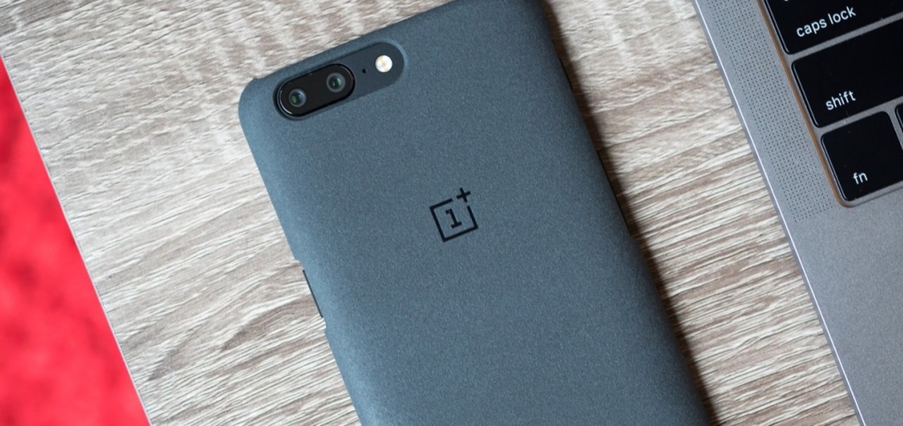 OnePlus avisa que não pretende lançar celular dobrável tão cedo