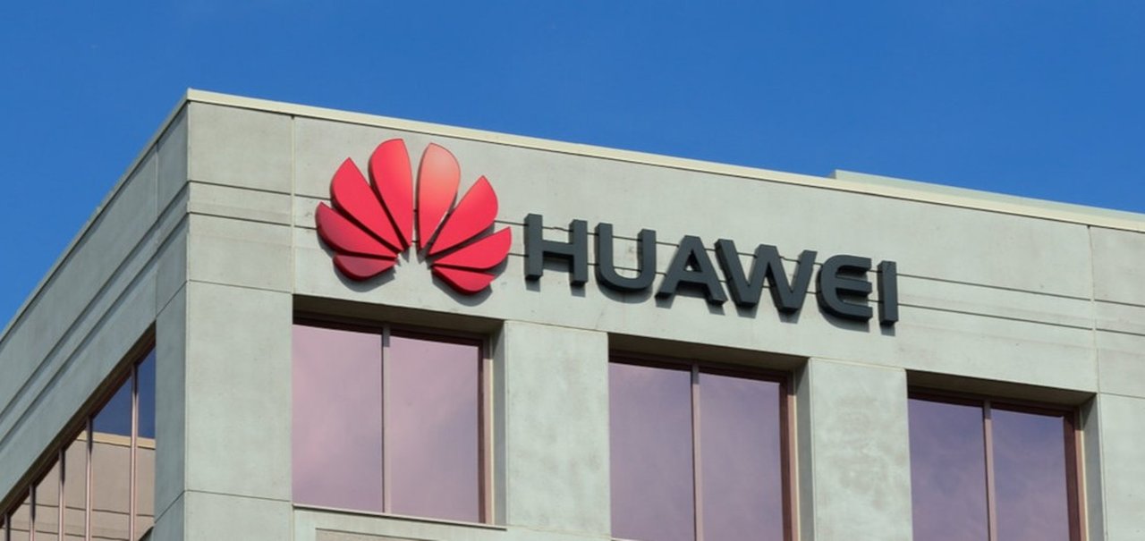 Huawei acusa FedEx de desviar entregas da China para os EUA