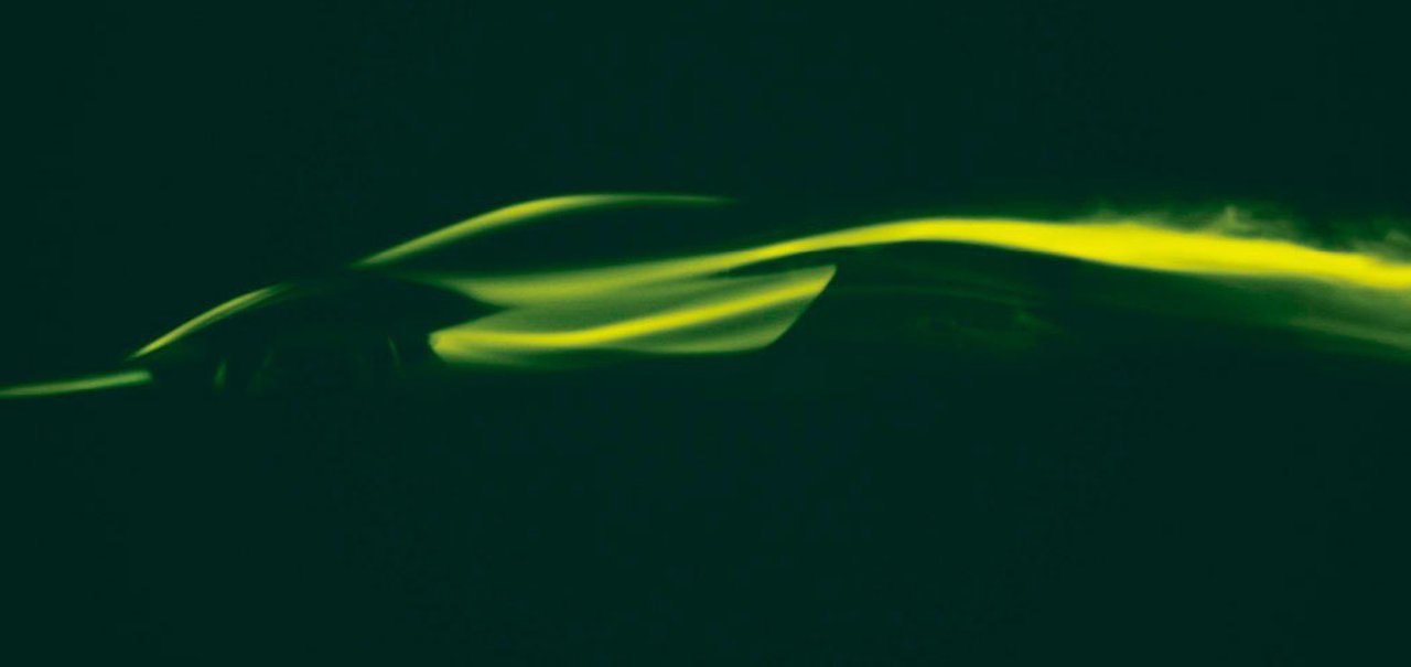 Lotus vai apresentar seu primeiro hipercarro elétrico em julho