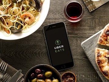 Uber Eats testa funcionalidade de pedido antecipado em restaurantes 